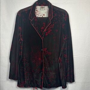 Natori Velvet Red Black Pajama Set Large. Beautiful condition!